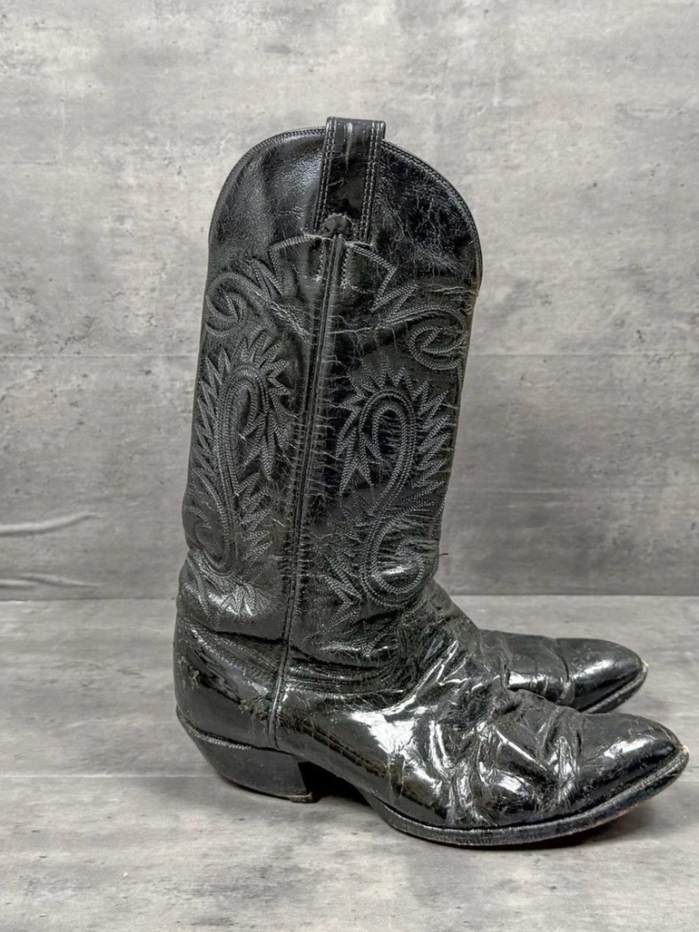 Black Leather Western Cowboy Boots- fits size 10 W